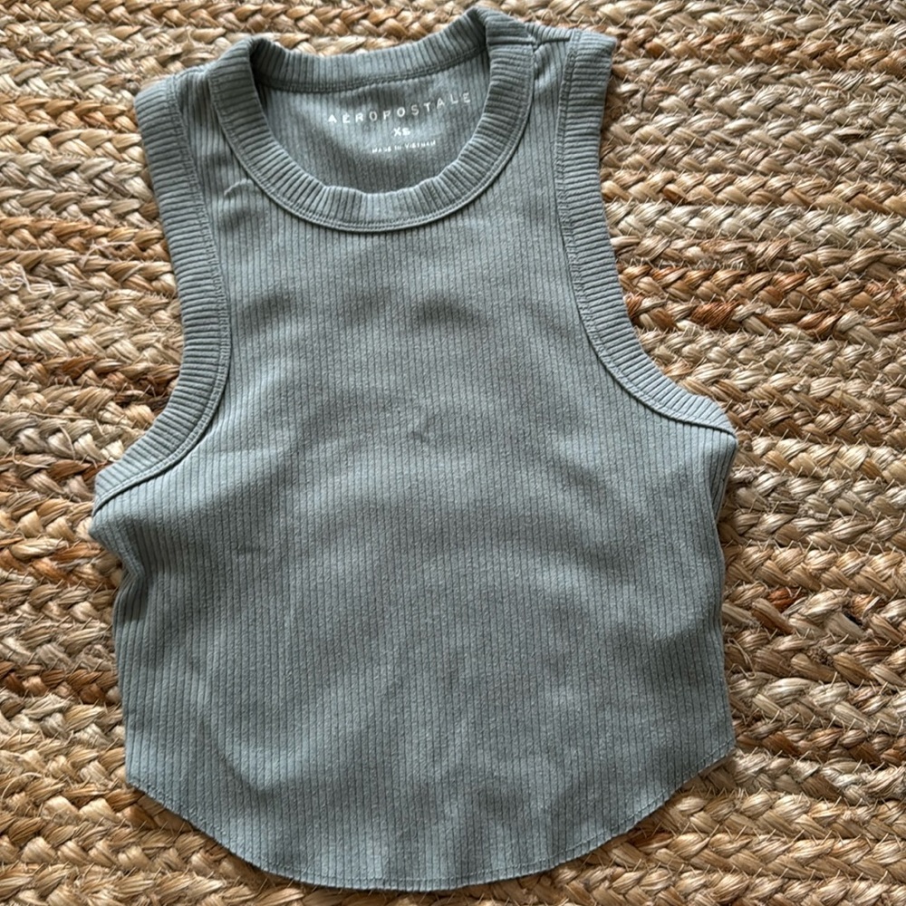 Aeropostale crop top